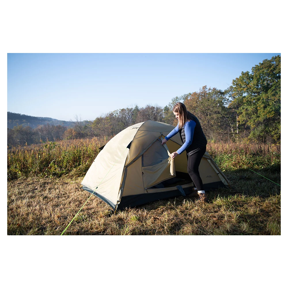 The stylish design of our Alps Mountaineering Taurus 2