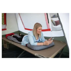 Big Air Pillow -US Camping Equipment Sales Shop Big Air Pillow Lifestyle
