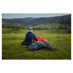 Alps Mountaineering Cinch +20° -US Camping Equipment Sales Shop cinch 40 lifestyle 4